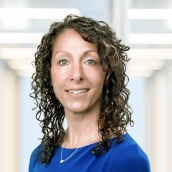 lenora-clark-esi-automotive-2022