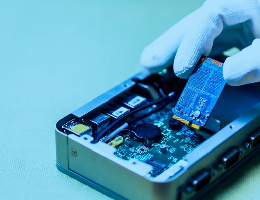 Semiconductor Getters 